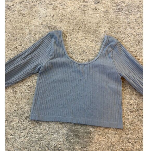 Aeropostale Blue Long Sleeve Crop Top Seamless Reversible - Picture 3 of 3